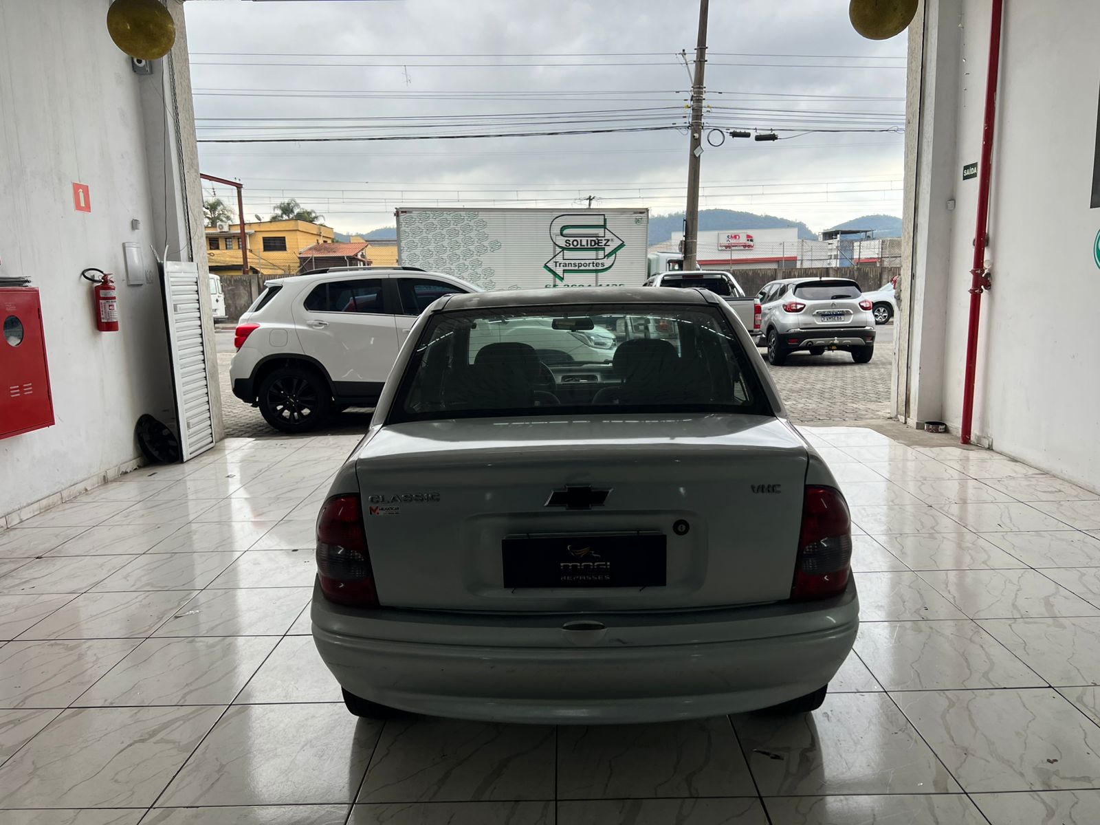 🚗 CHEVROLET/CLASSIC/1.6 MPFI LIFE 8V GASOLINA 4P MANUAL - R$ 20.900