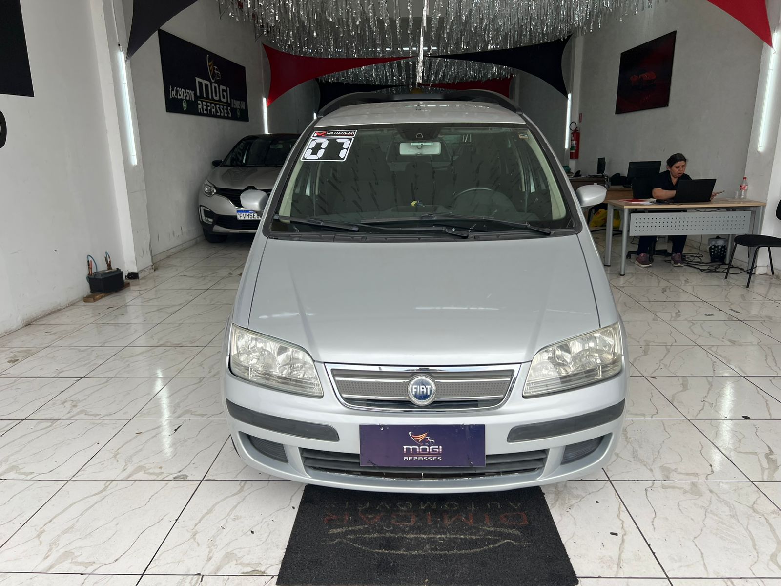 🚗 FIAT/IDEA/1.4 MPI ELX 8V FLEX 4P MANUAL - 30.900