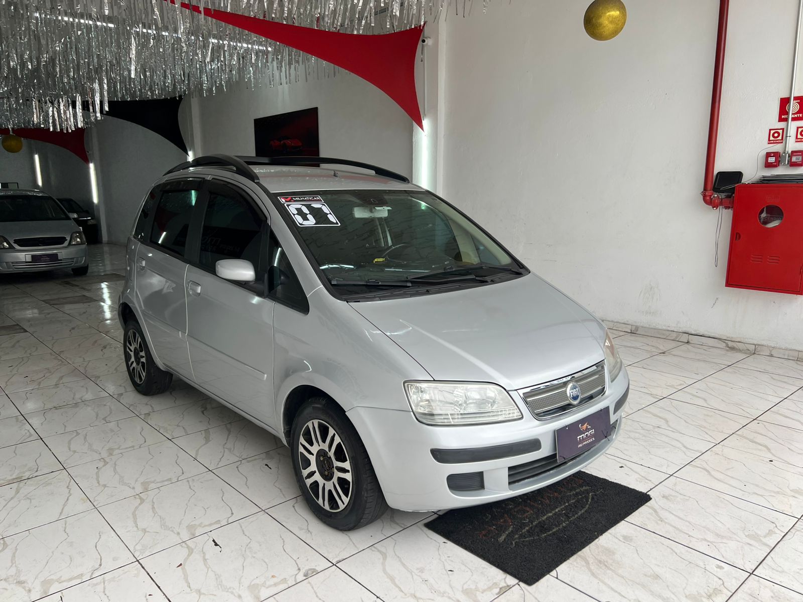 🚗 FIAT/IDEA/1.4 MPI ELX 8V FLEX 4P MANUAL - 30.900