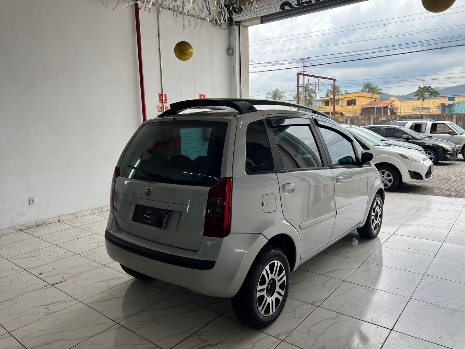 🚗 FIAT/IDEA/1.4 MPI ELX 8V FLEX 4P MANUAL - 30.900