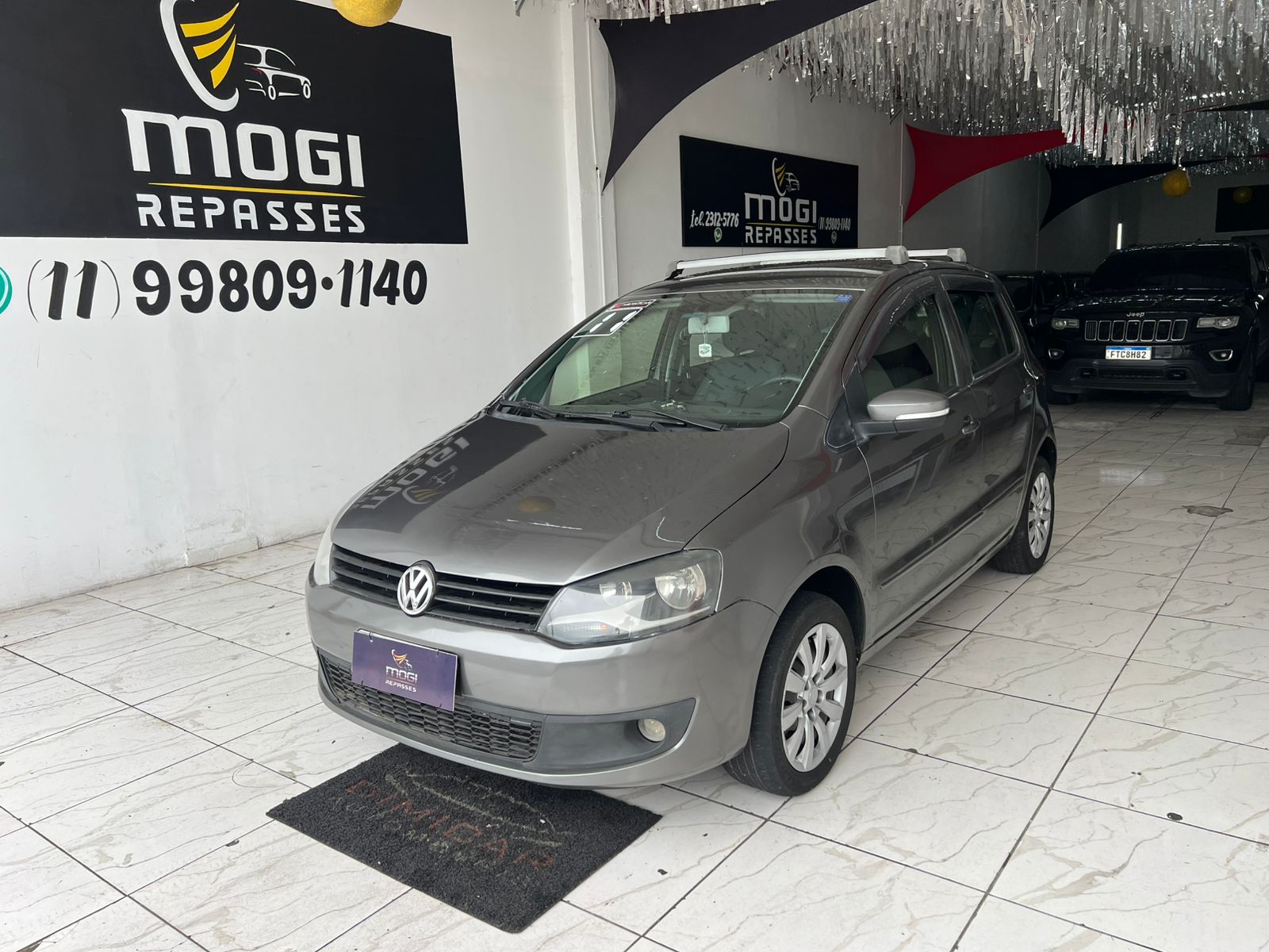 🚗 VOLKSWAGEN/FOX/1.0 MI 8V FLEX 4P MANUAL -  R$ 35.900