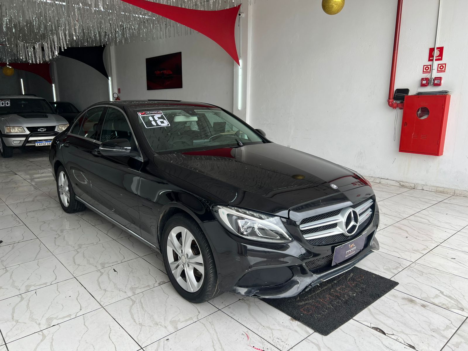 🚗 MERCEDES-BENZ/C 180/1.6 CGI 16V TURBO GASOLINA 4P AUTOMÁTICO - R$ 110.900