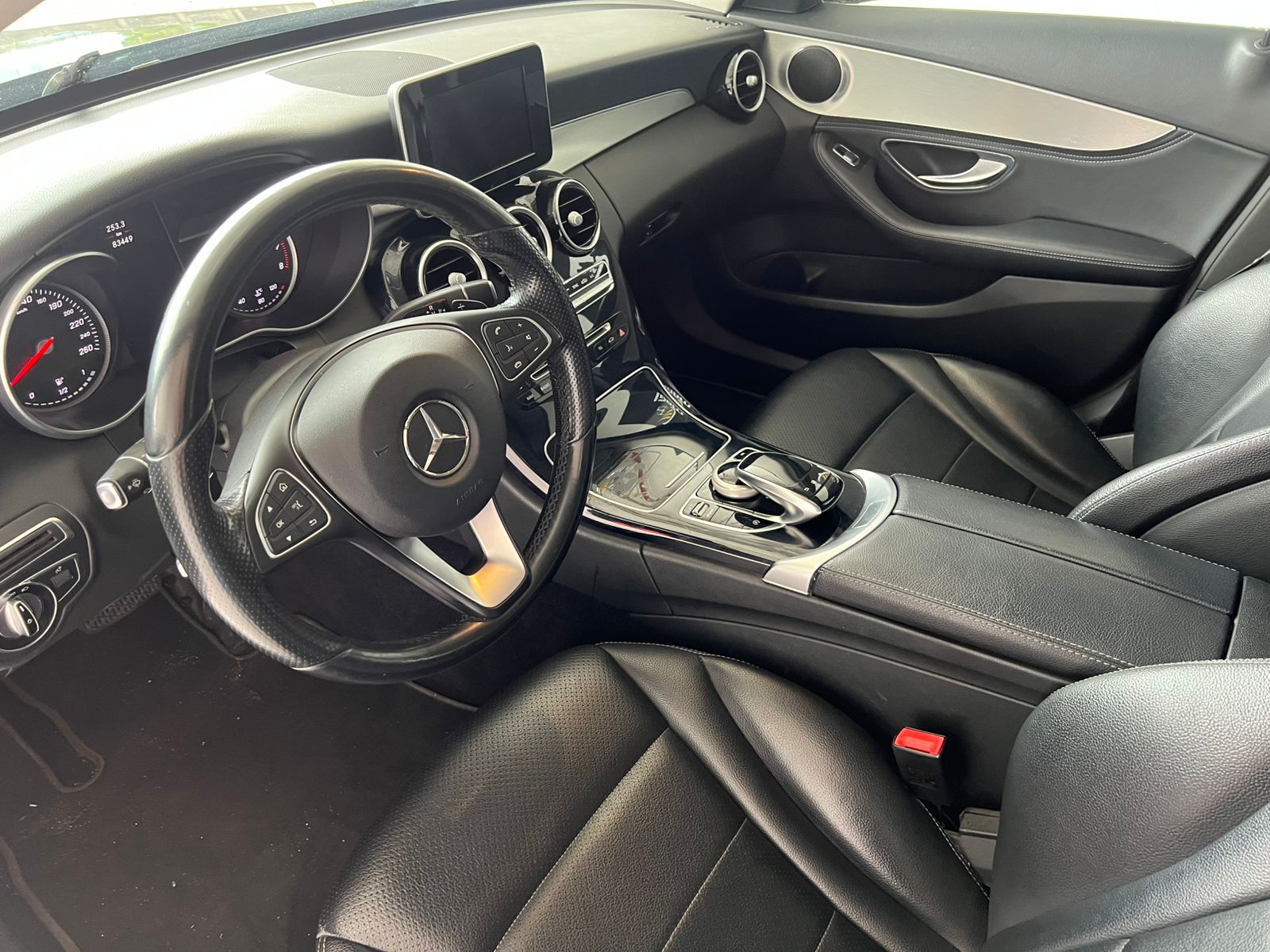 🚗 MERCEDES-BENZ/C 180/1.6 CGI 16V TURBO GASOLINA 4P AUTOMÁTICO - R$ 110.900