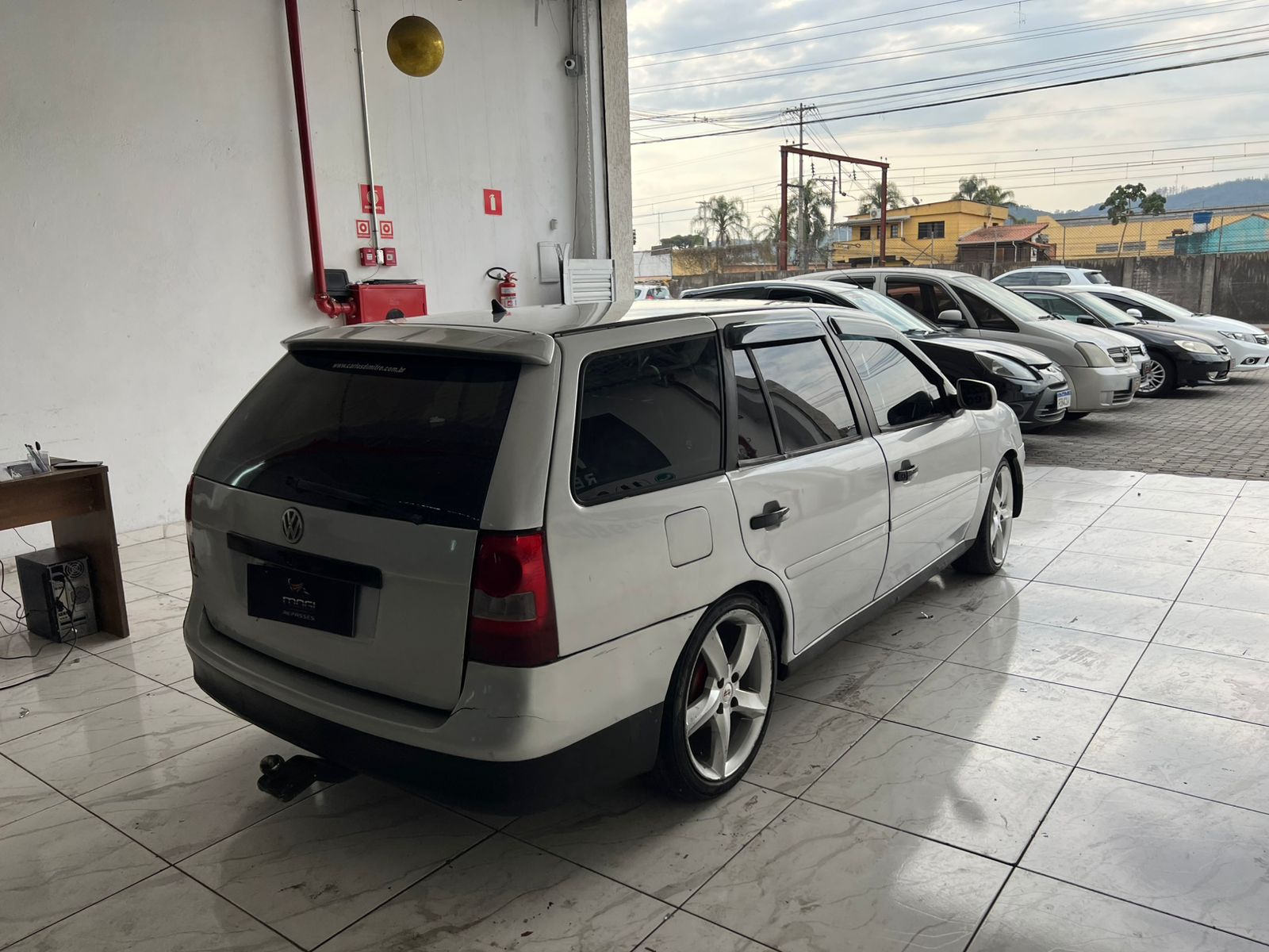 🚗 VOLKSWAGEN/PARATI/1.6 MI 8V FLEX 4P MANUAL G.IV - R$ 33.617,00