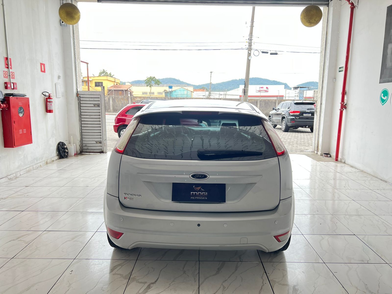🚗 FORD/FOCUS/1.6 GL 16V FLEX 4P MANUAL - R$ 46.900