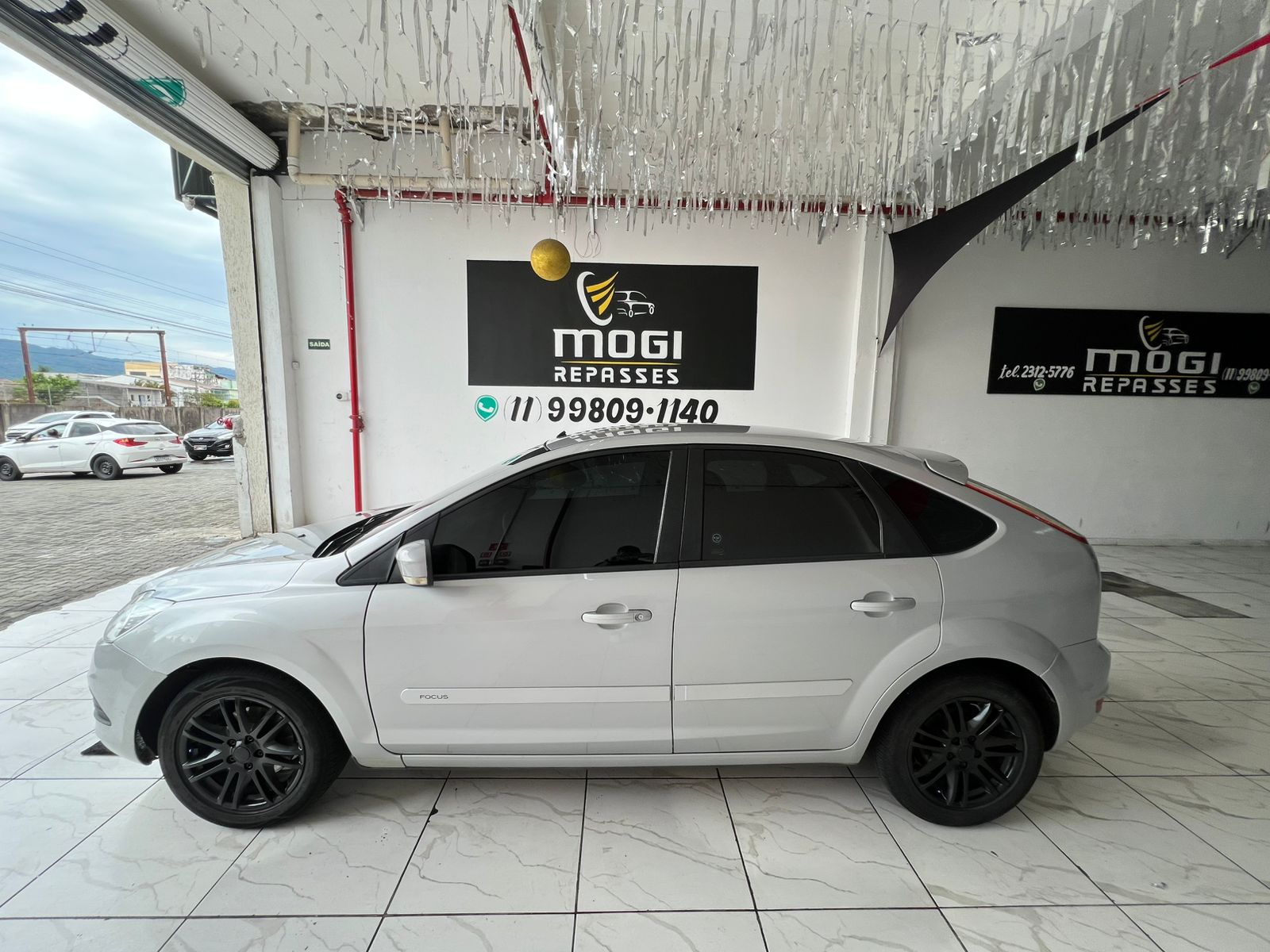 🚗 FORD/FOCUS/1.6 GL 16V FLEX 4P MANUAL - R$ 46.900