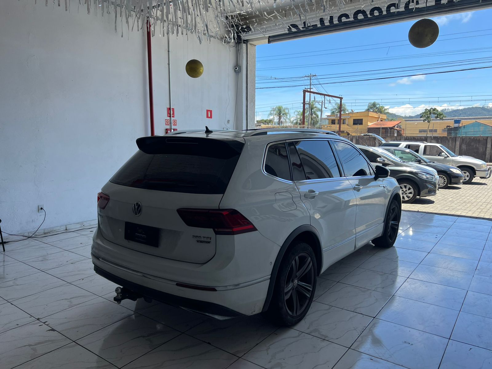🚗 VOLKSWAGEN/TIGUAN/2.0 350 TSI GASOLINA ALLSPACE R-LINE 4MOTION DSG - R$ 185.900