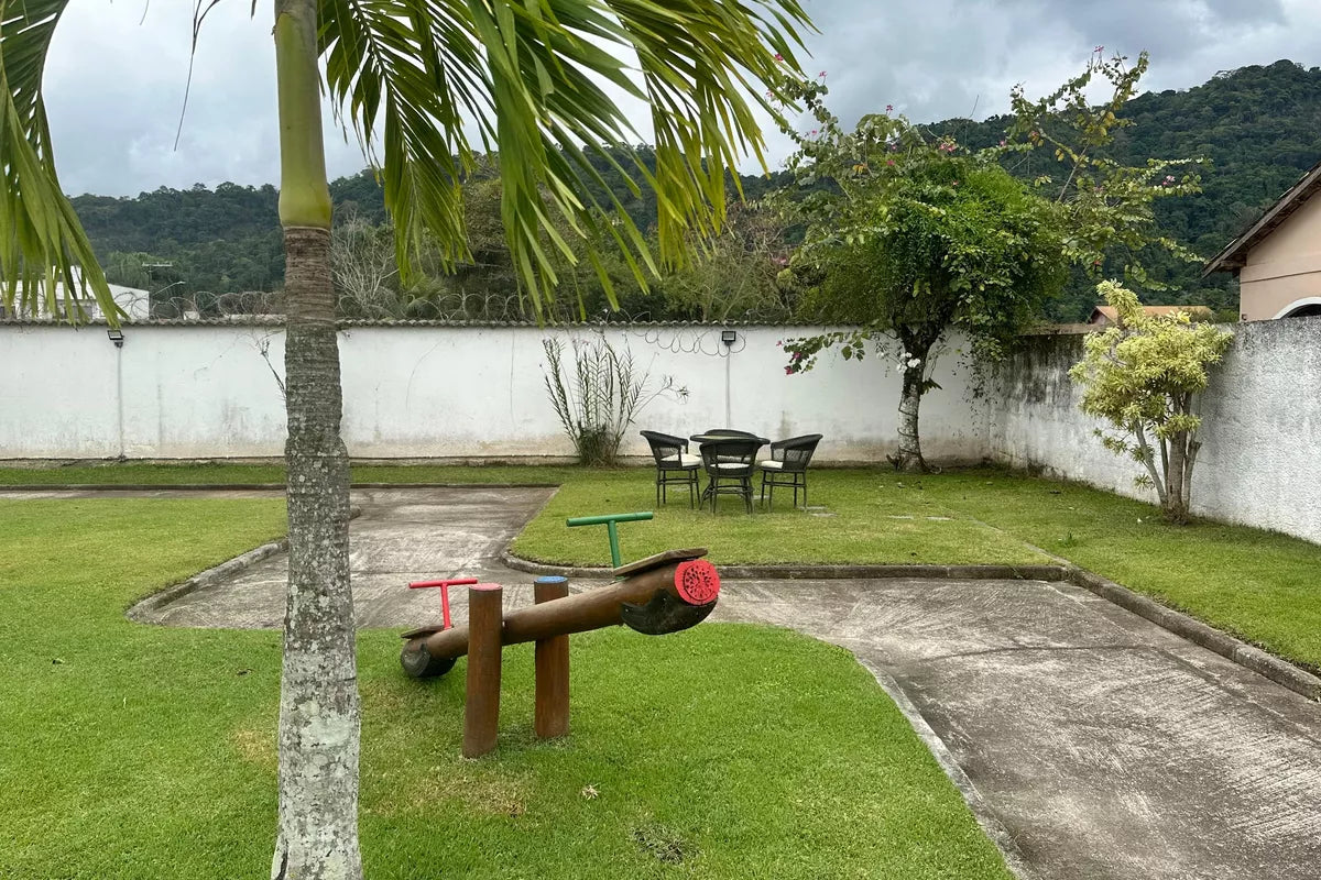 Casa de condomínio à venda com 420m², 4 quartos e 4 vagas Recreio dos Bandeirantes, Rio de Janeiro - R$ 810.000